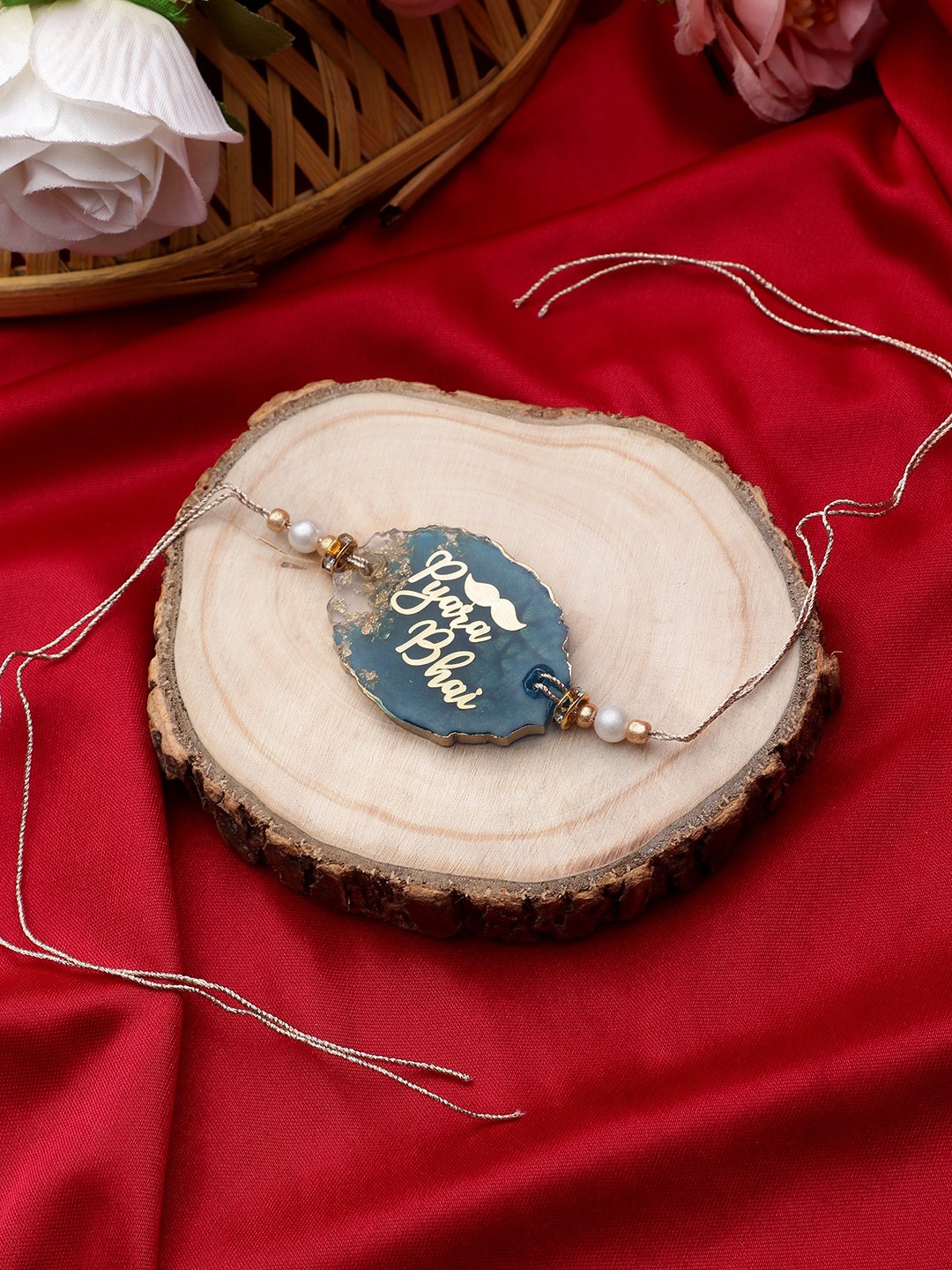 

Mali Fionna Typography Charm Rakhi, Gold