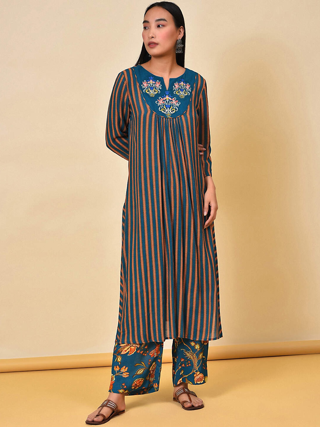 

NUHH Striped Regular Pure Cotton Kurta with Palazzos, Blue