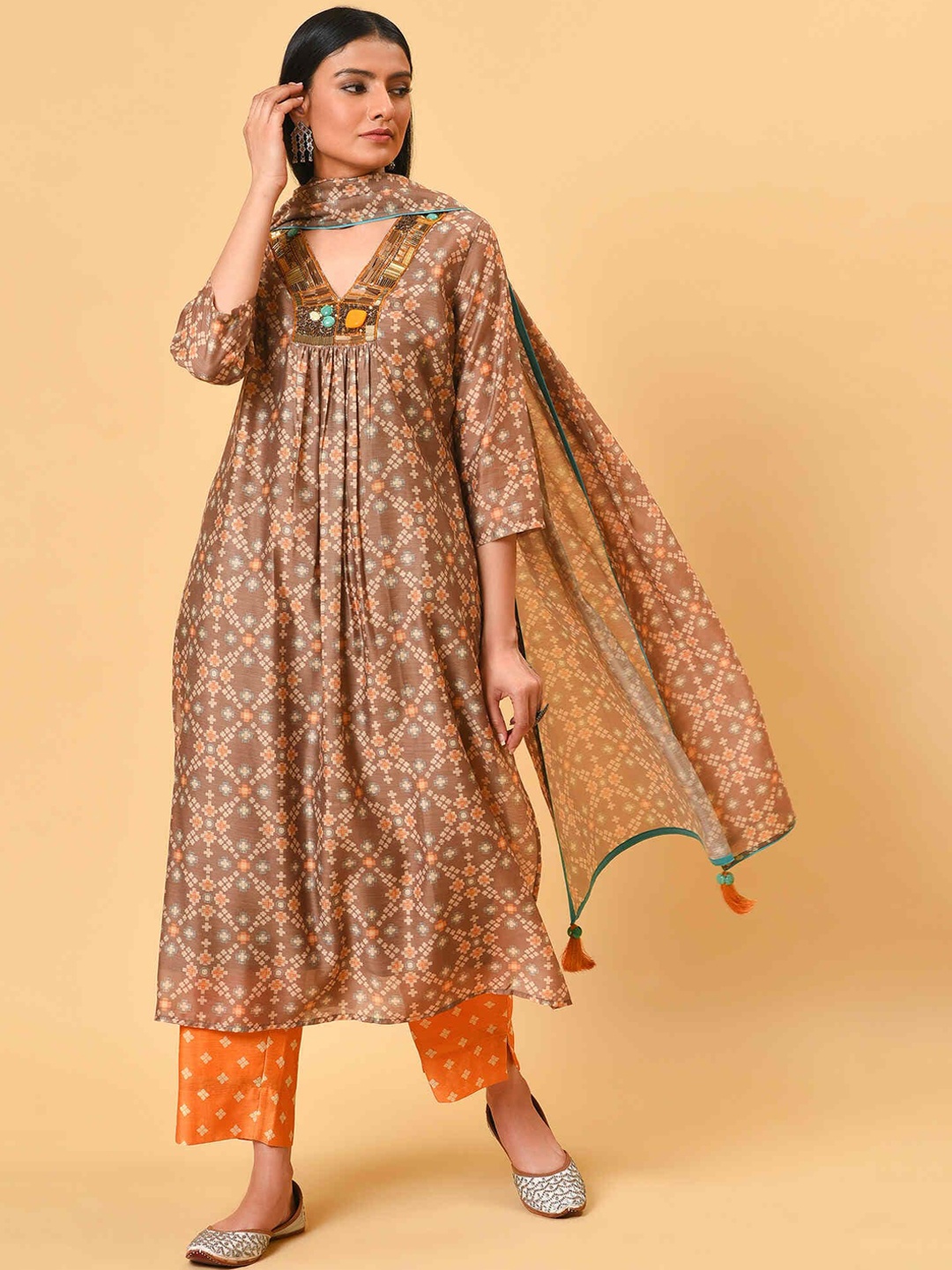 

NUHH Beige Ethnic Motifs Printed Kurta with Palazzos & With Dupatta