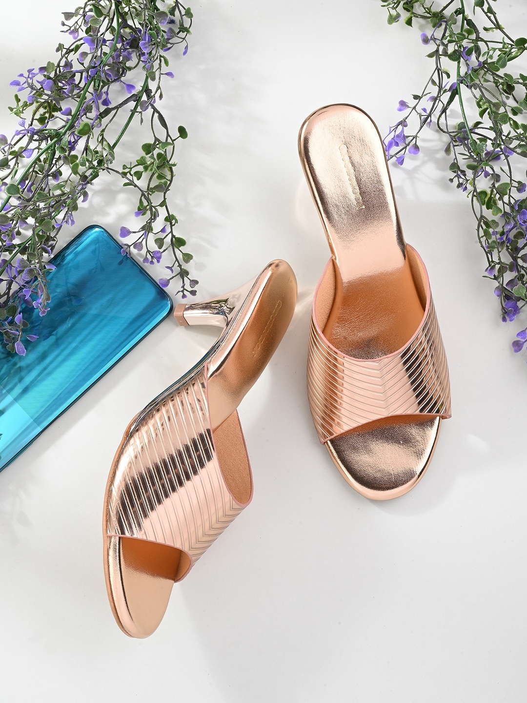 

CLOG LONDON Textured Open Toe Kitten Heels, Copper