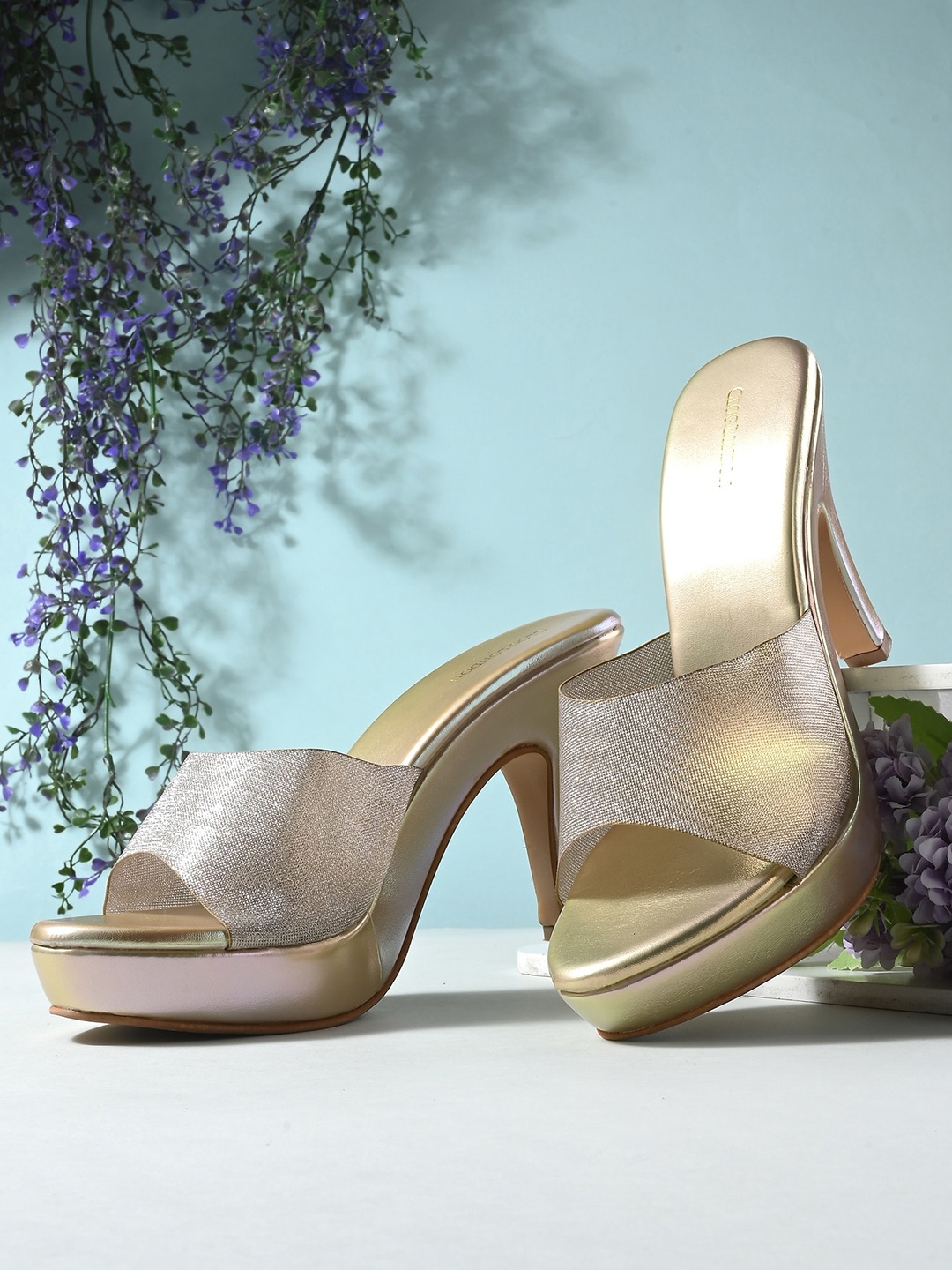 

CLOG LONDON Embellished Platform Heel Mules, Gold