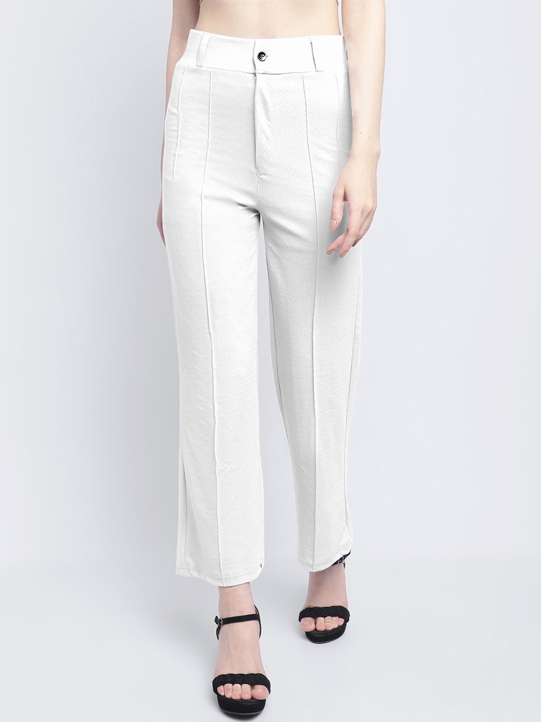 

Wuxi Women Relaxed Straight Leg Straight Fit Trousers, White