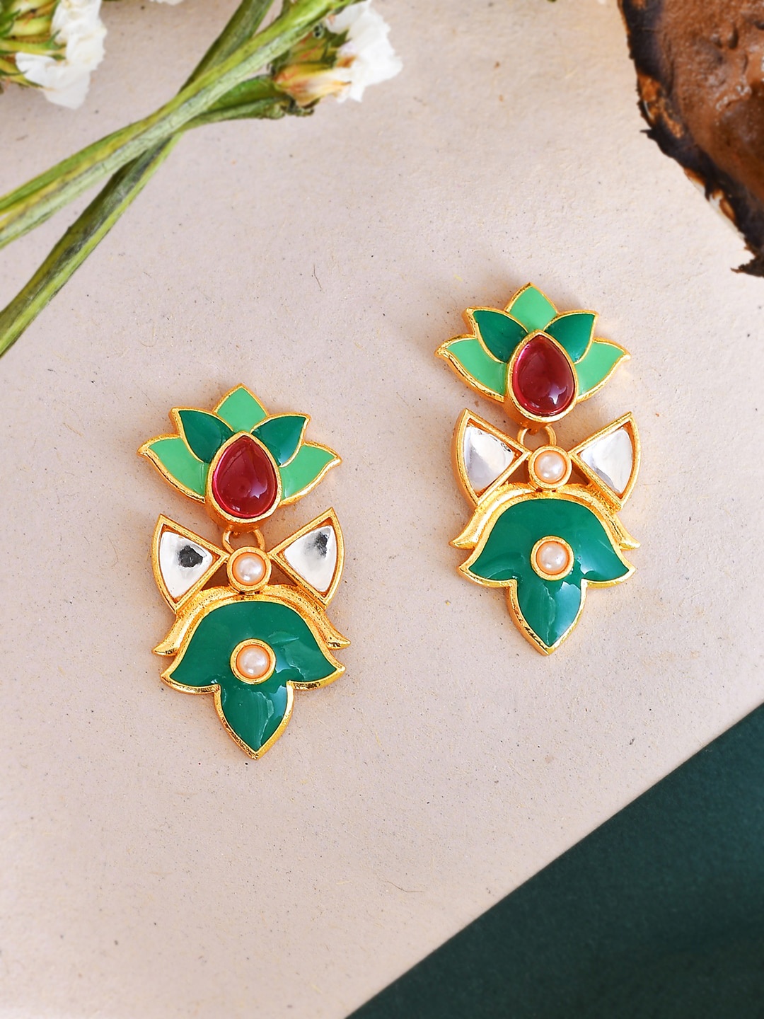 

Voylla Gold-Toned Contemporary Studs Earrings