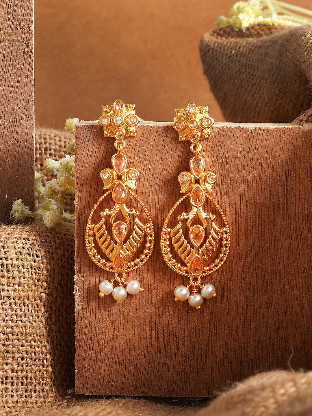 

Voylla Gold-Plated Teardrop Shaped Drop Earrings