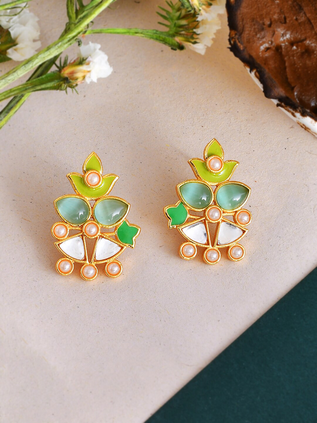 

Voylla Gold-Plated Contemporary Studs