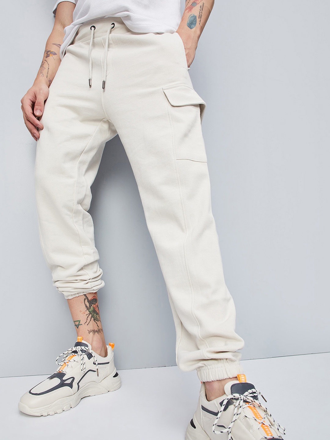 

max Men Pure Cotton Joggers, White