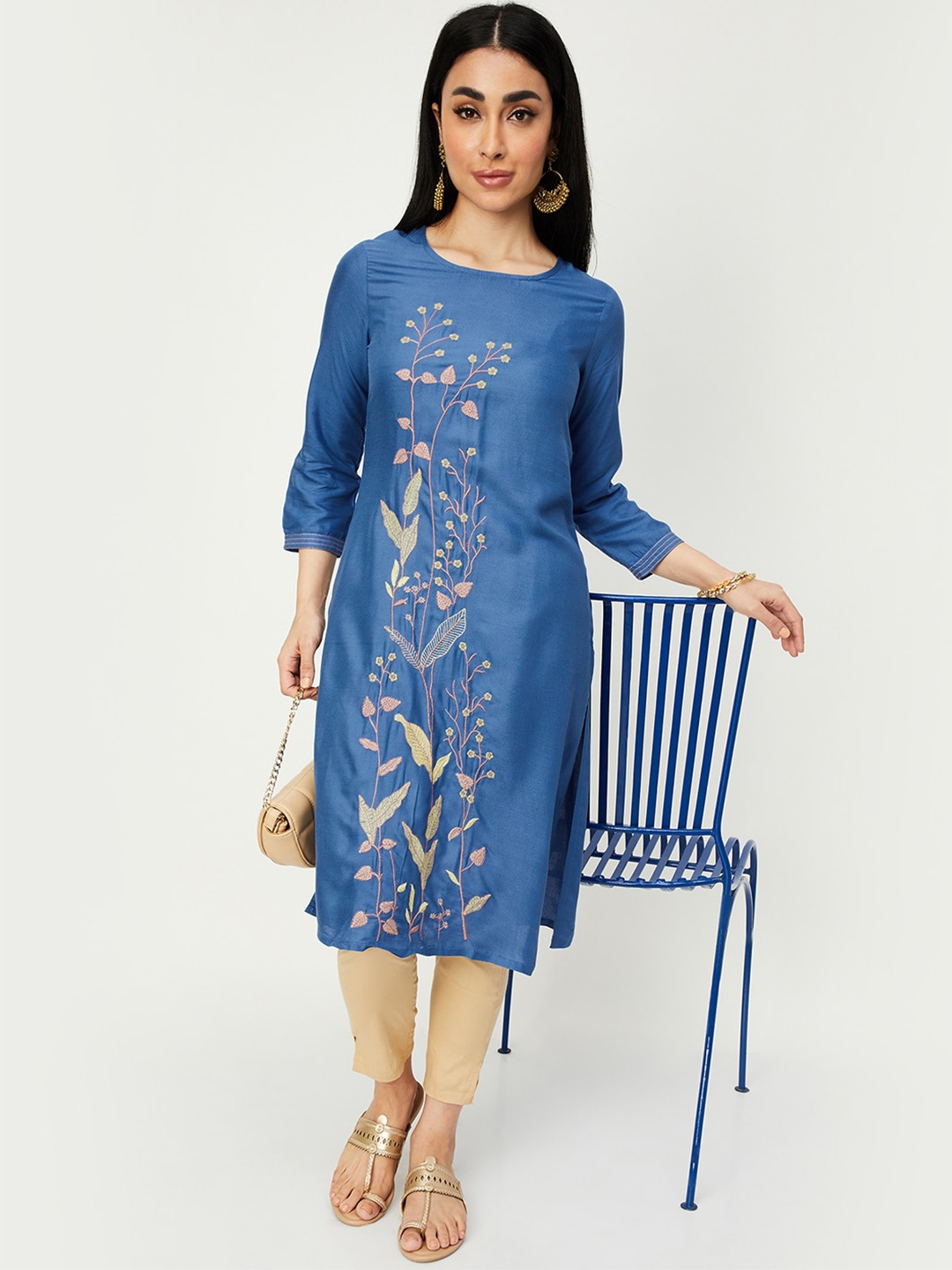 

max Floral Embroidered Straight Kurta, Blue