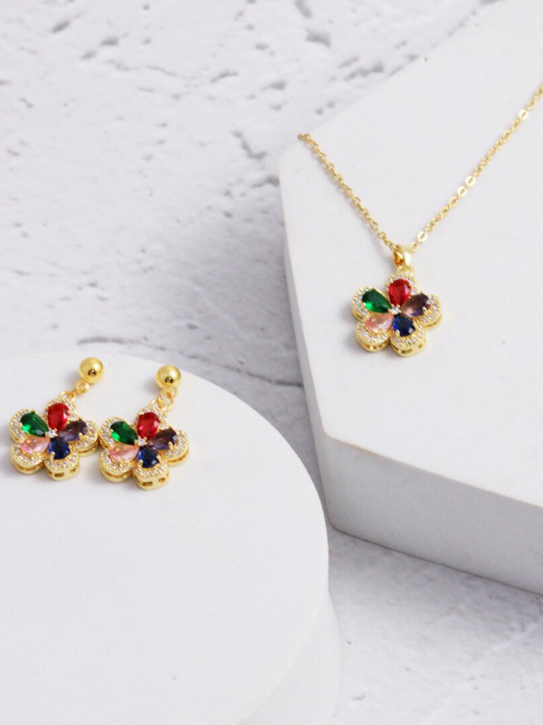 

SALTY Stone-Studded Anti-tarnish Vibrant Beauty Earrings & Necklace, Gold