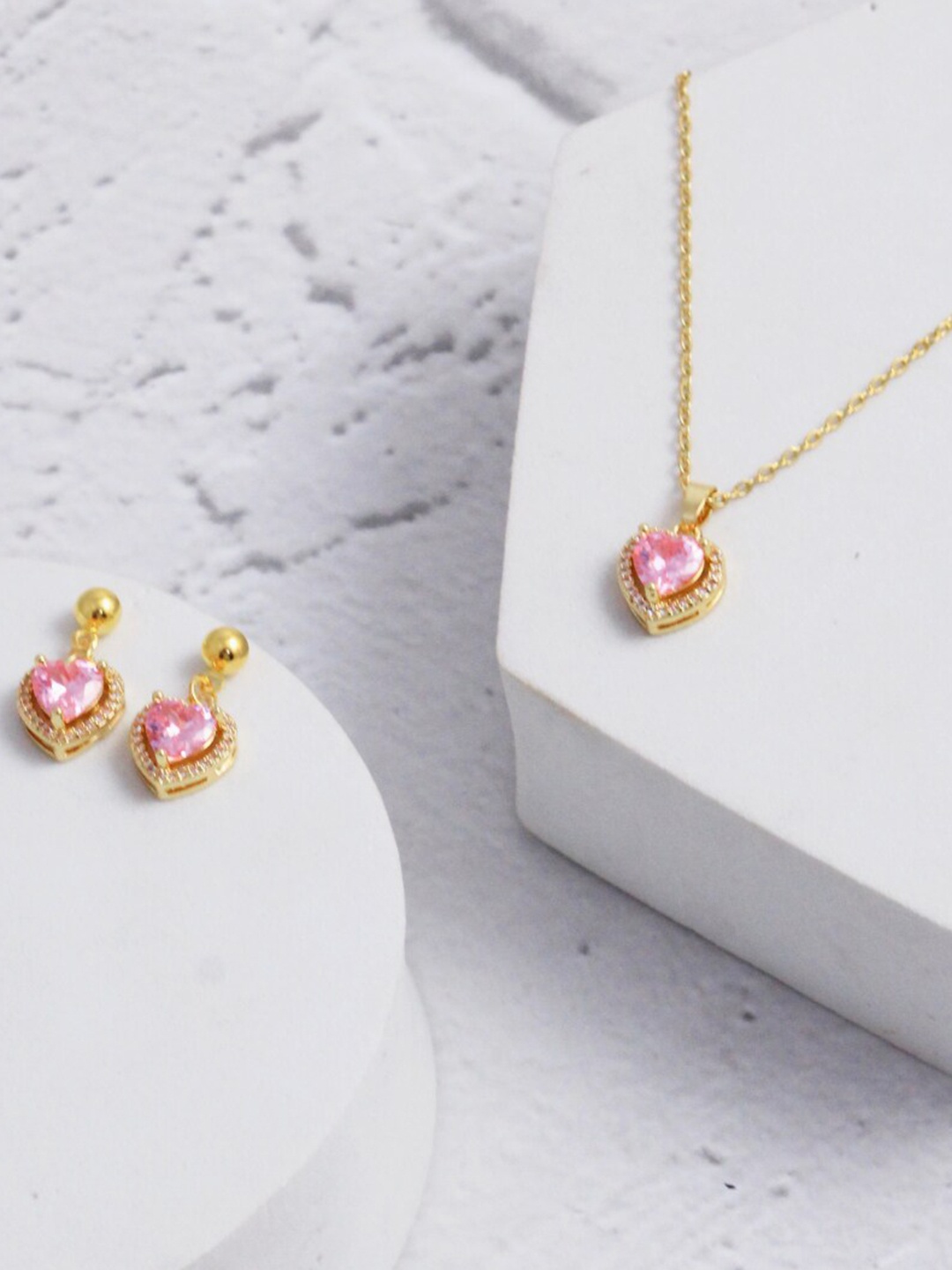 

SALTY Stone-Studded Anti-Tarnish Earrings & Necklace, Gold