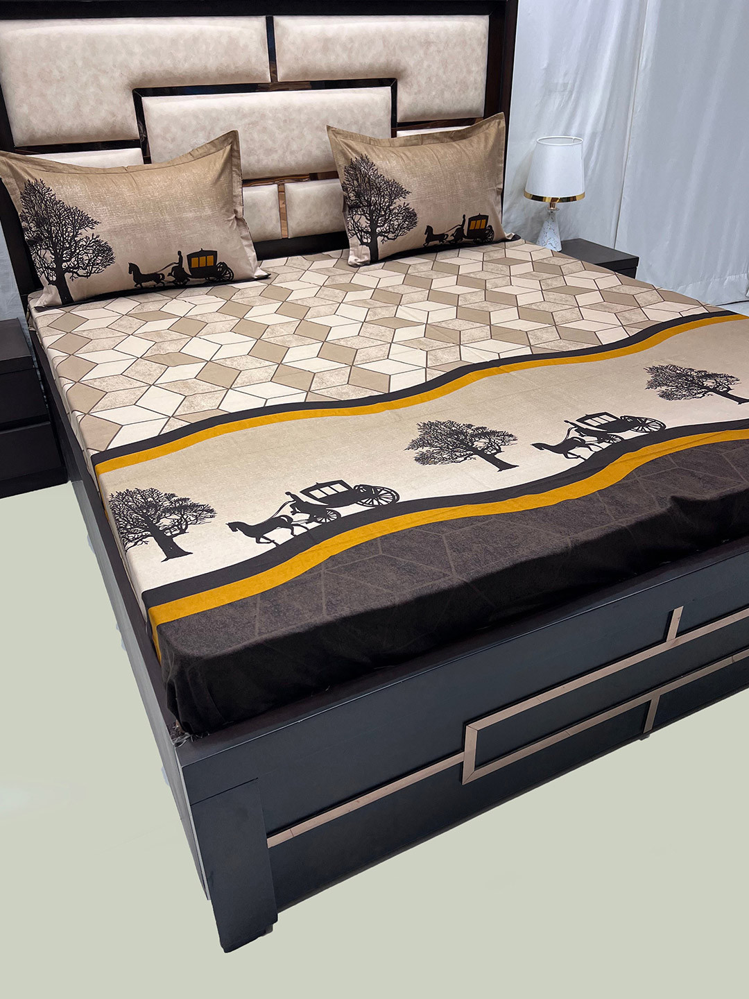 

Pure Decor White & Brown Geometric 350 TC Cotton King Bedsheet with 2 Pillow Covers