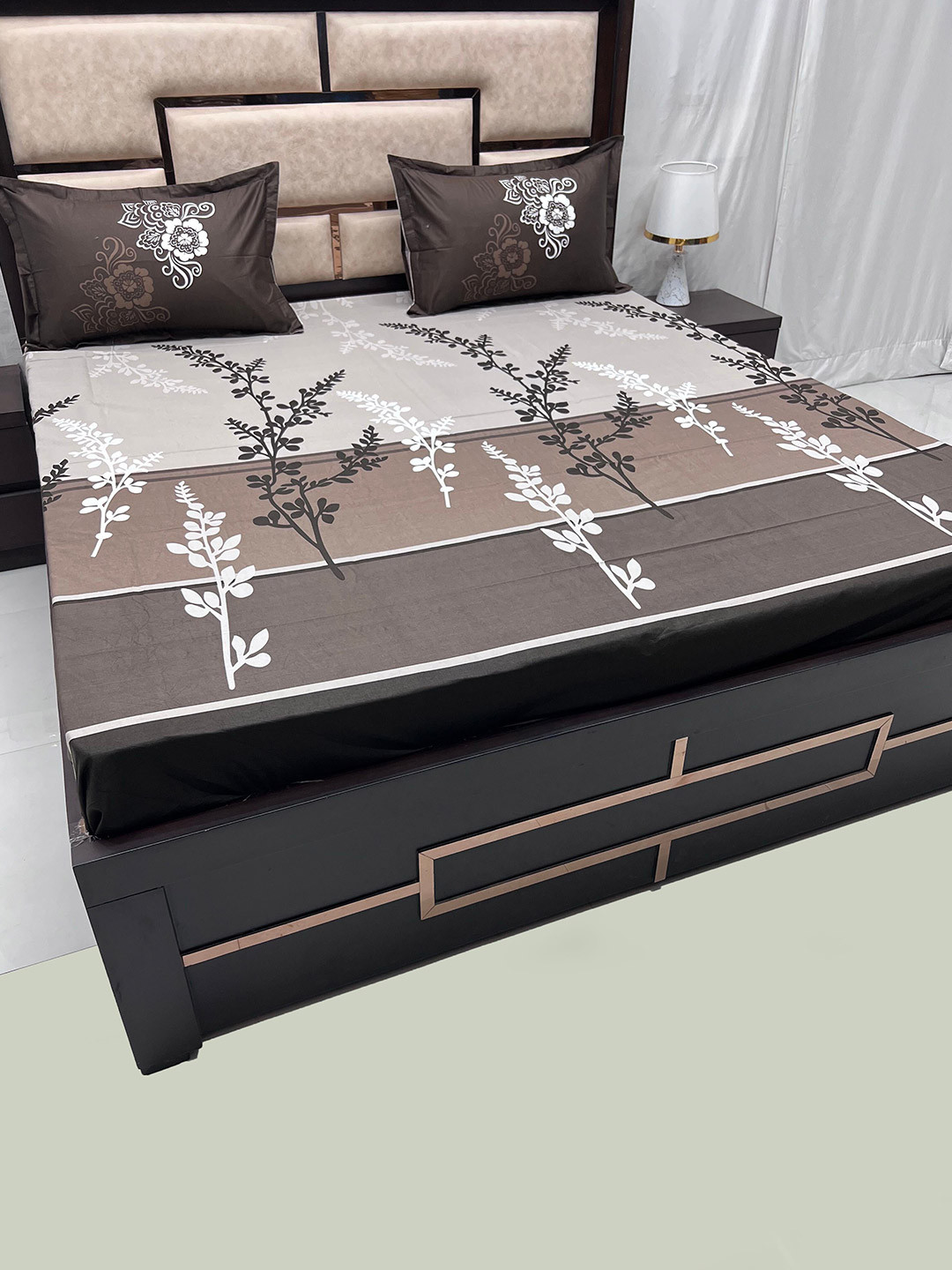 

Pure Decor White & Brown Floral 350 TC Cotton King Bedsheet with 2 Pillow Covers