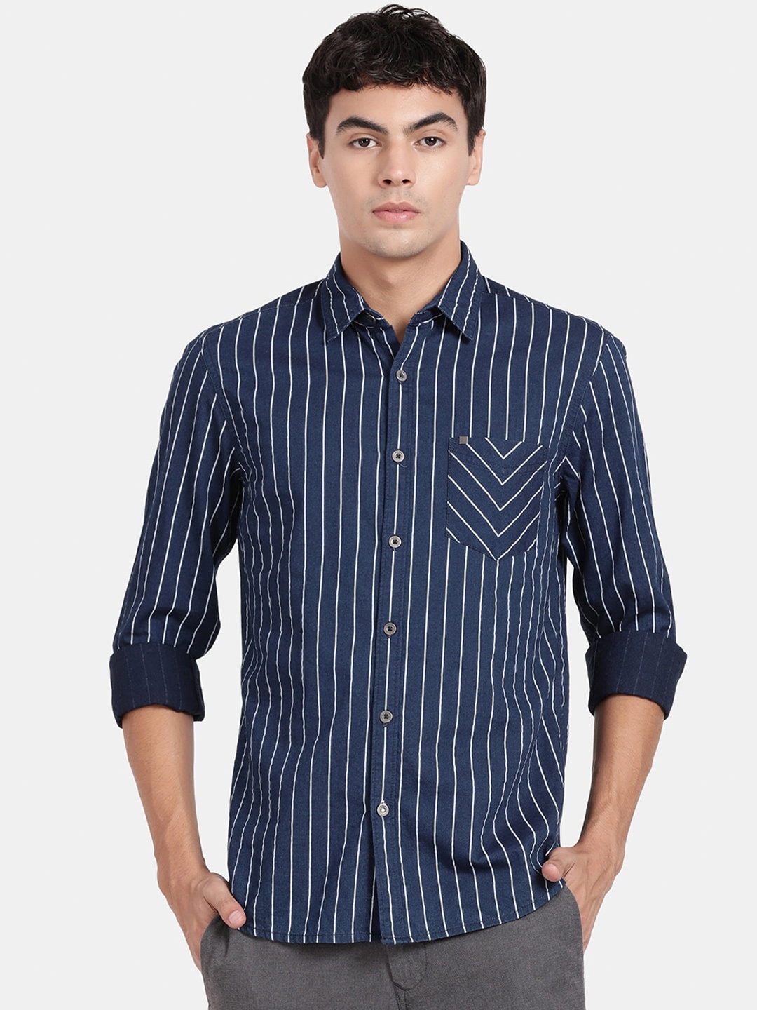 

t-base Vertical Striped Cotton Casual Shirt, Navy blue