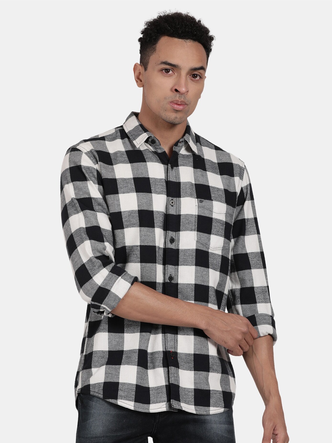 

t-base Gingham Checked Cotton Casual Shirt, White