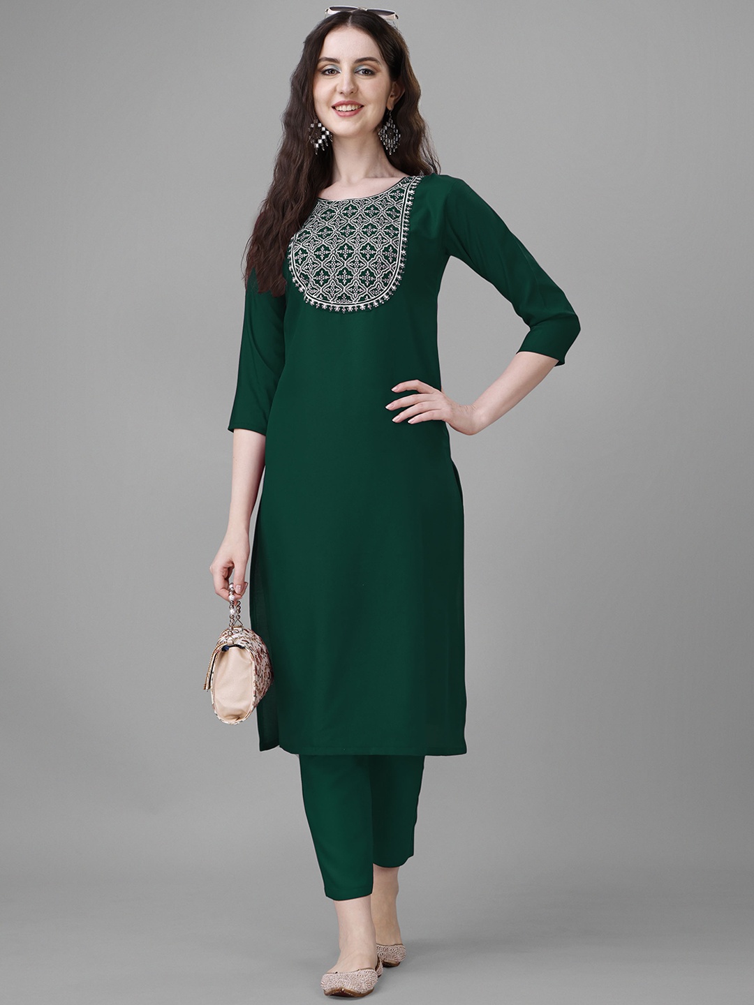 

Femvy Ethnic Motifs Yoke Design Sequined Straight Kurta With Trousers, Green