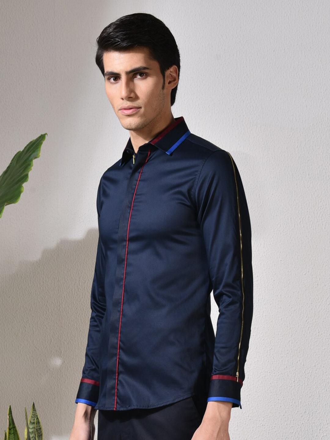 

ABKASA Sharp Slim Fit Cotton Casual Shirt, Navy blue