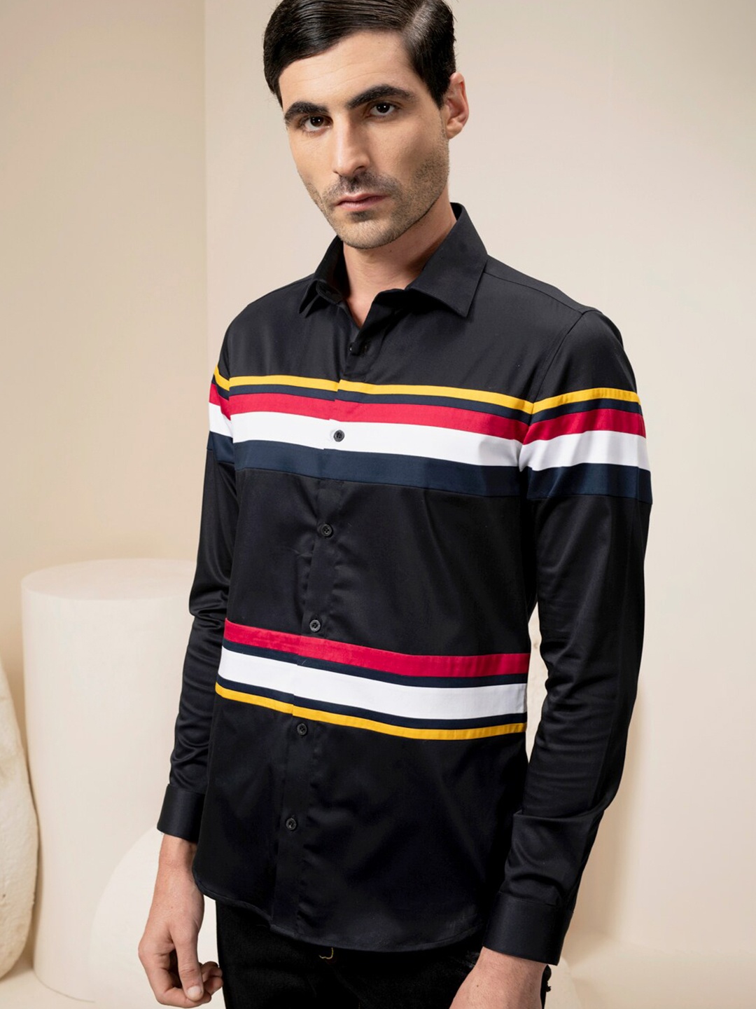 

ABKASA Sharp Slim Fit Horizontal Stripes Opaque Striped Cotton Casual Shirt, Black