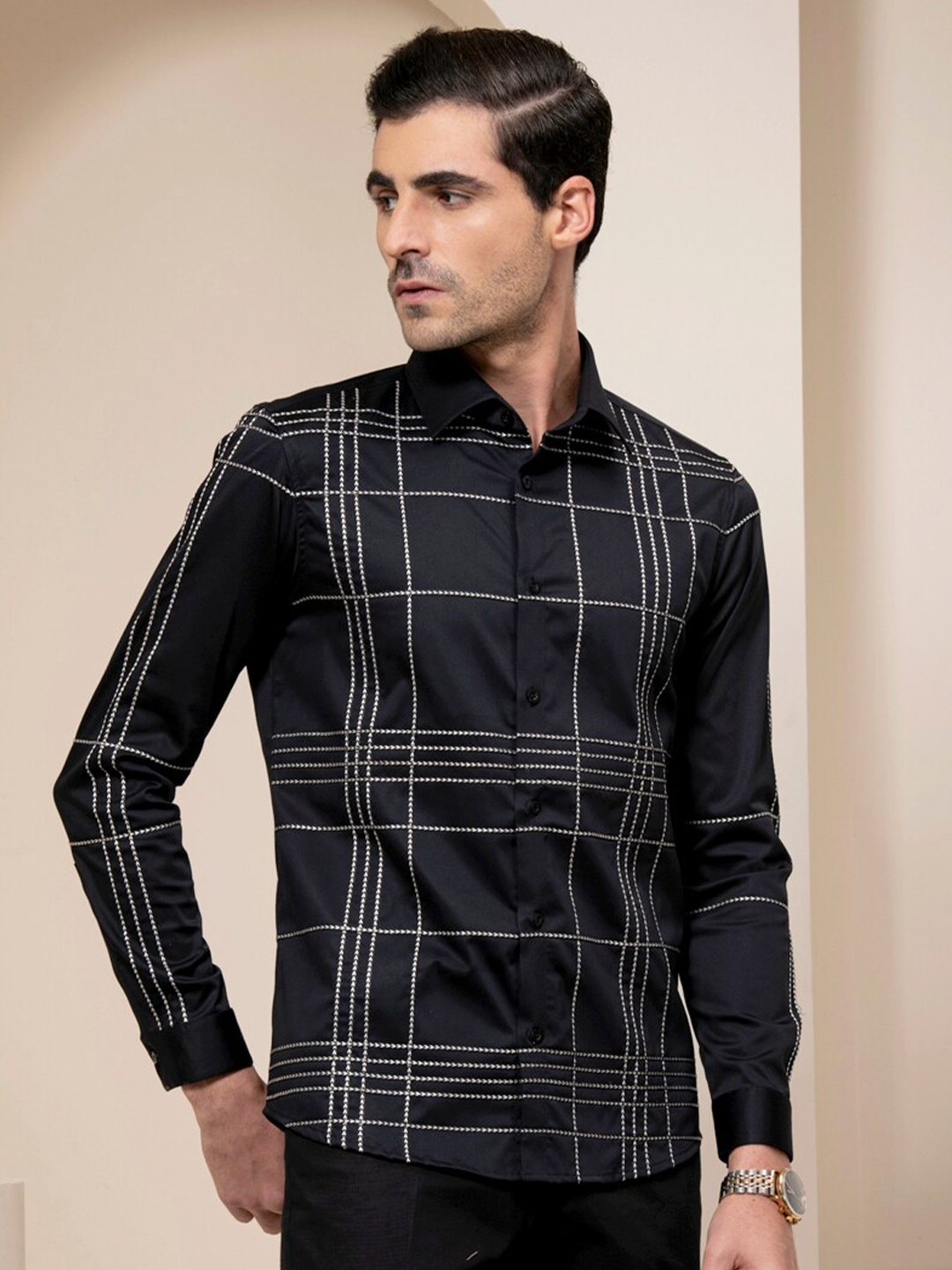 

ABKASA Sharp Slim Fit Grid Tattersall Checks Opaque Checked Cotton Casual Shirt, Black