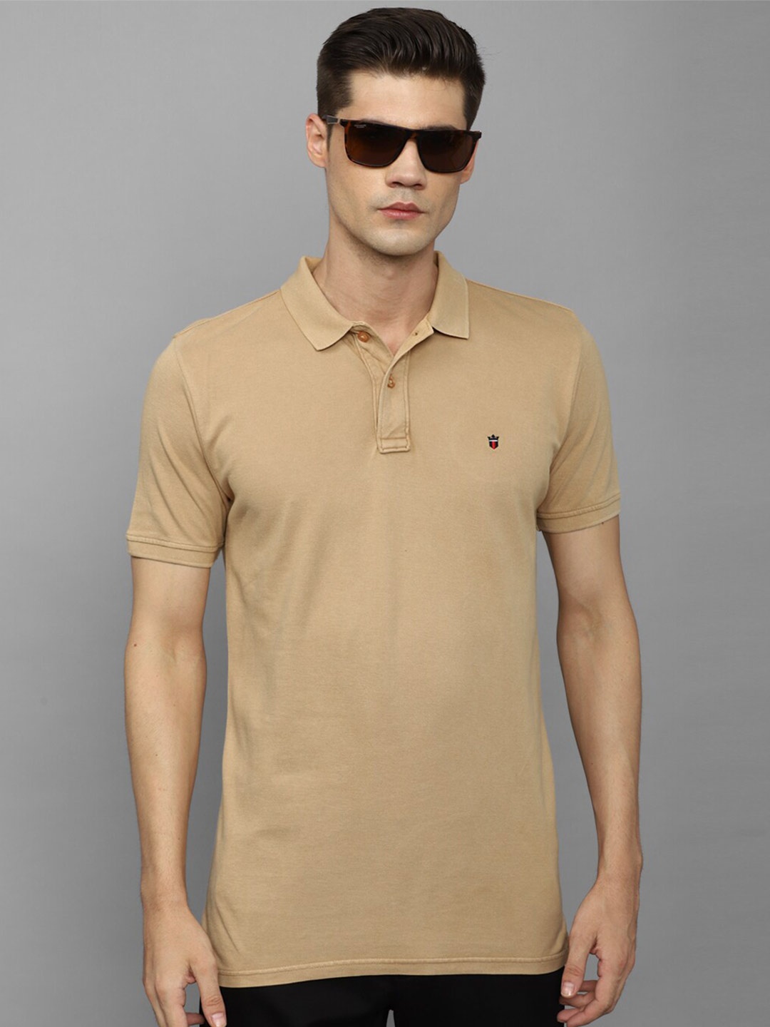 

Louis Philippe Jeans Polo Collar Slim Fit Pure Cotton T-shirt, Camel brown