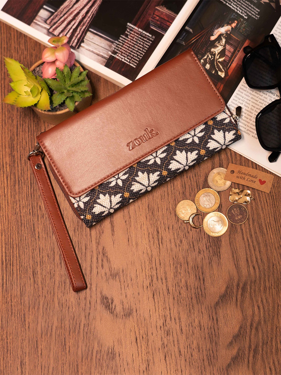

ZOUK Ethnic Motifs Printed Wrist Loop Three Fold Wallet, Black