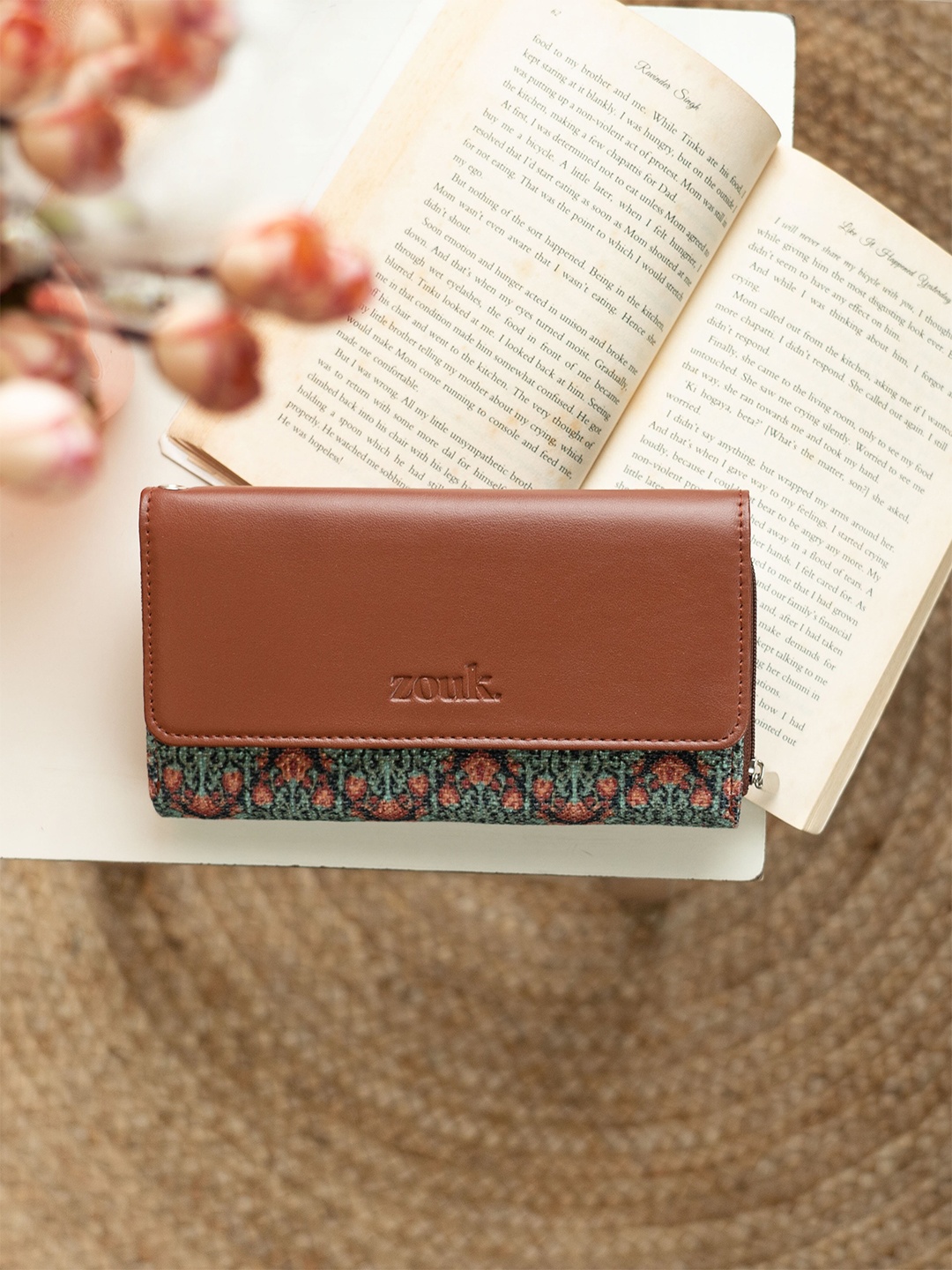 

ZOUK Ethnic Motifs Printed Water Resistant Zip Around Wallet, Green