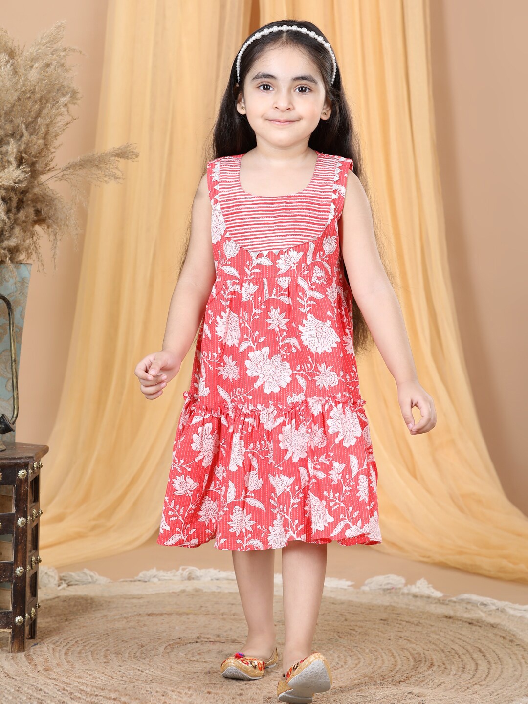 

Here&Now X Kinder Kids Floral Printed Yoke Designed Flounce Hem Cotton Fit & Flare Midi Ethnic Dress, Red