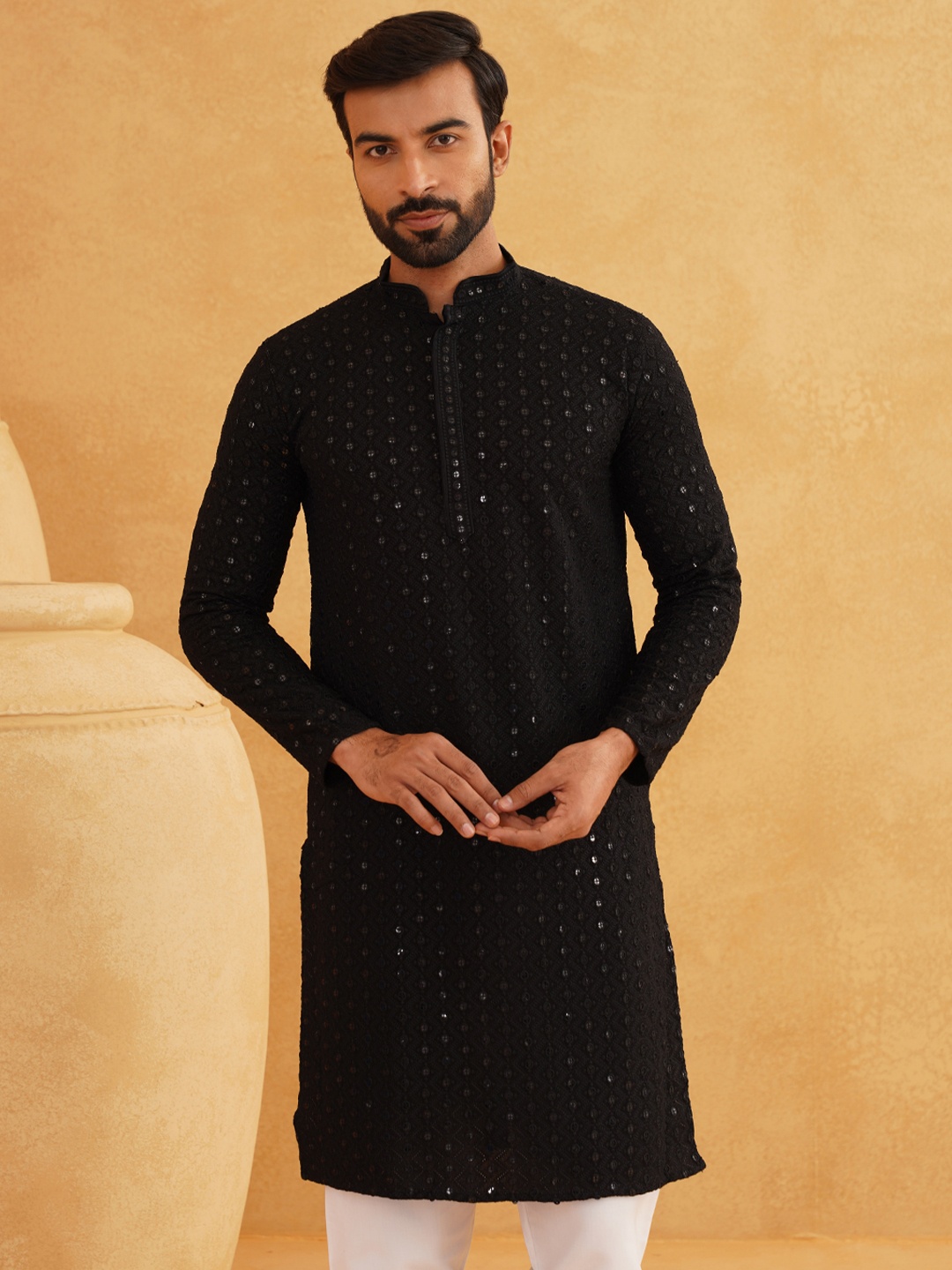 

SOJANYA Mandarin Collar Sequined Pure Cotton Kurta, Black