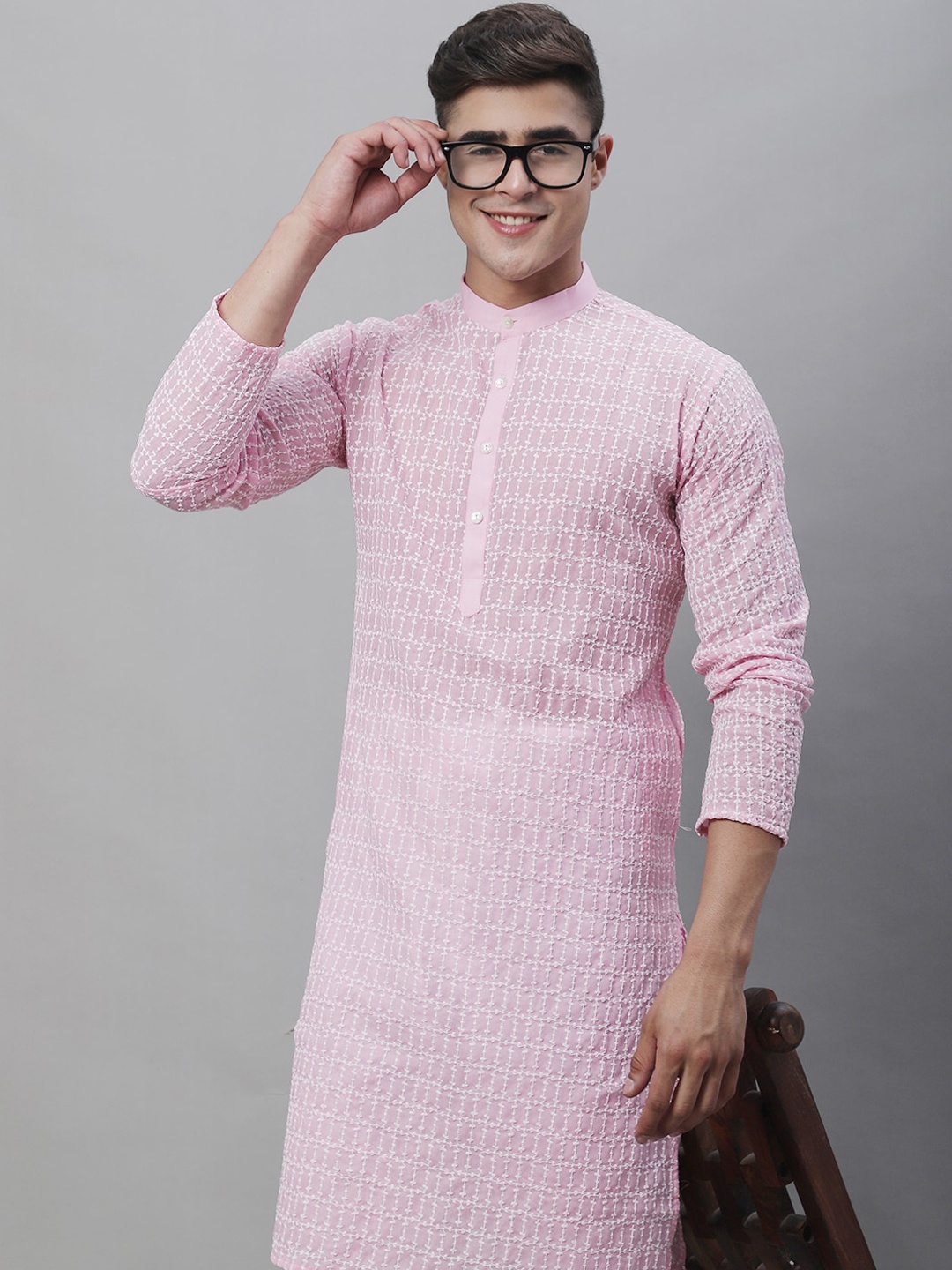 

SOJANYA Mandarin Collar Embroidered Pure Cotton Kurta, Pink