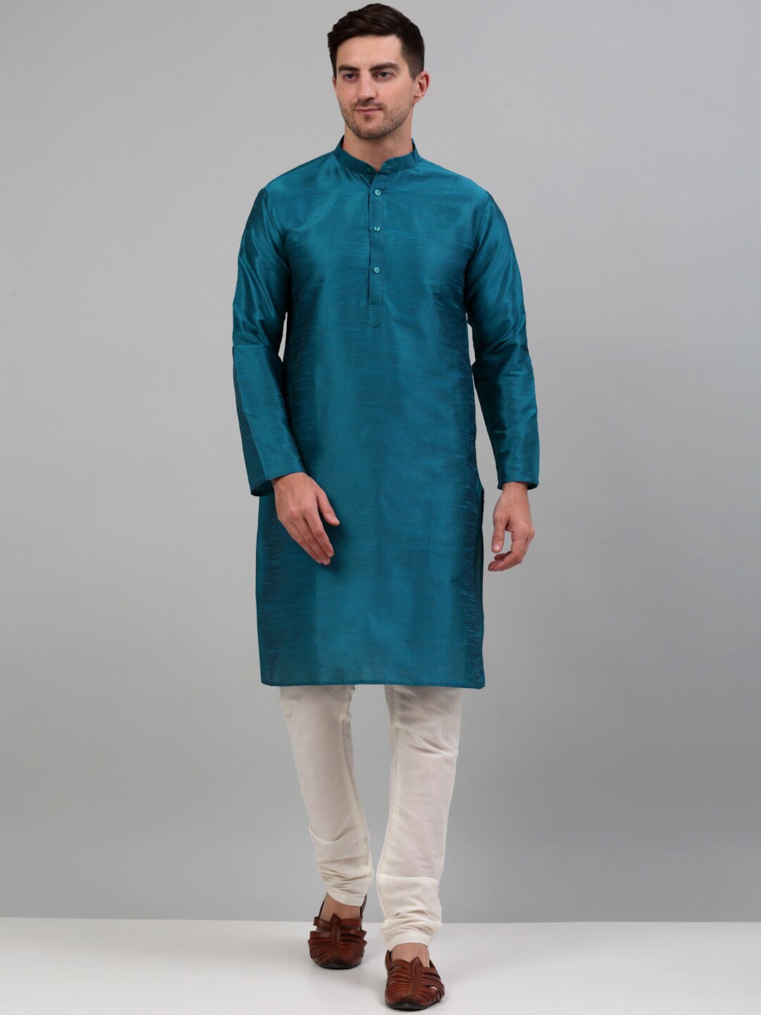 

Jompers Mandarin Collar Regular Kurta & Churidhar With Nehru Jacket, Blue