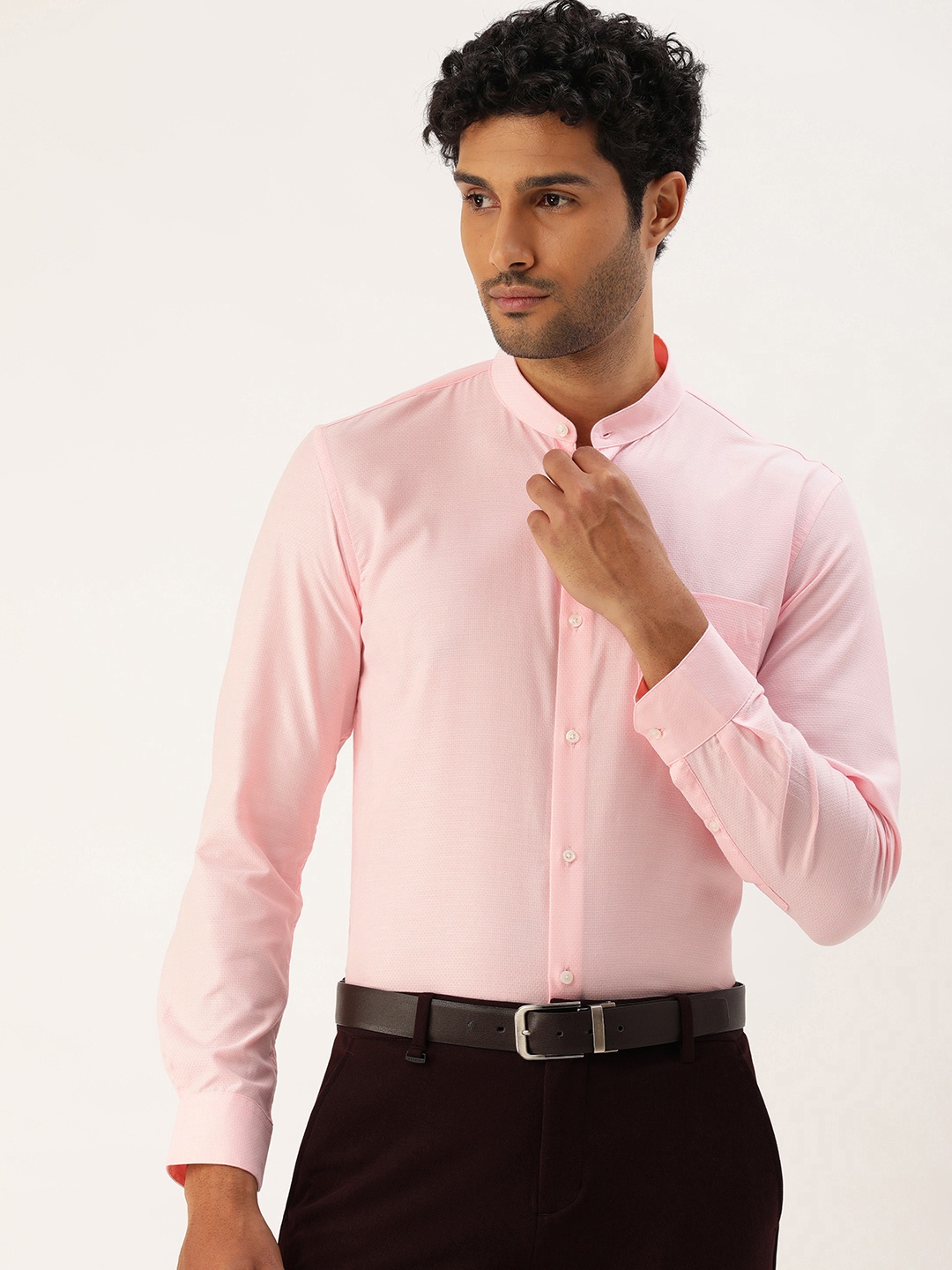 

Peter England Slim Fit Band Collar Full Sleeves Self Design Formal Shirt, Pink