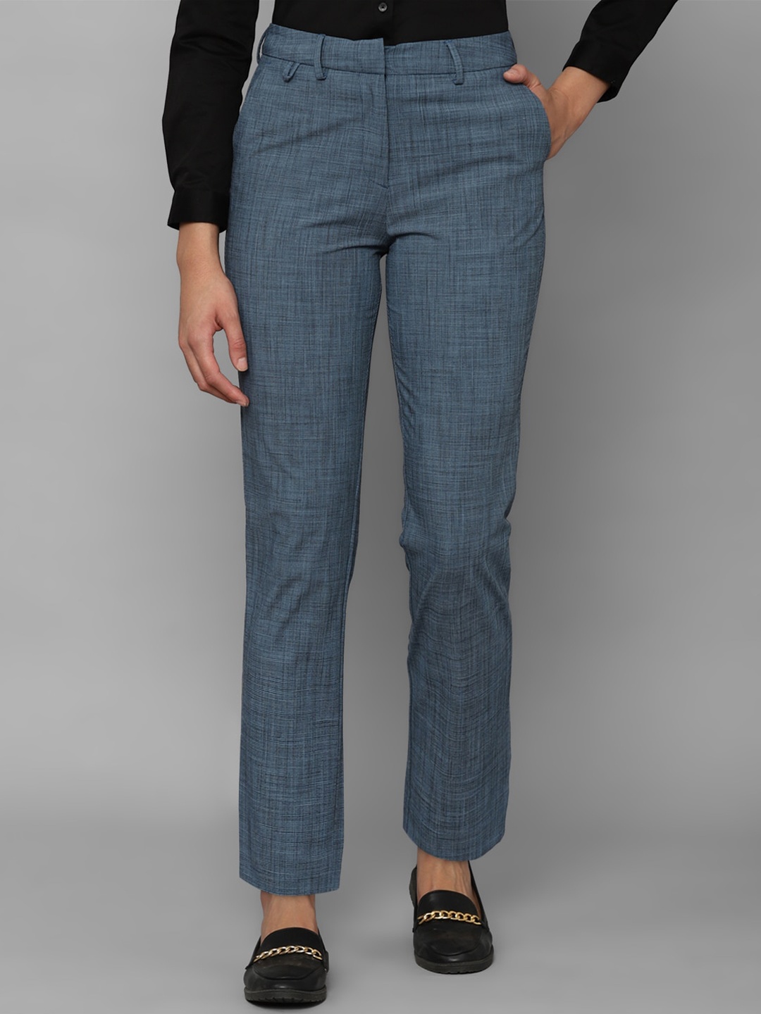 

Allen Solly Woman Checked Trousers, Navy blue