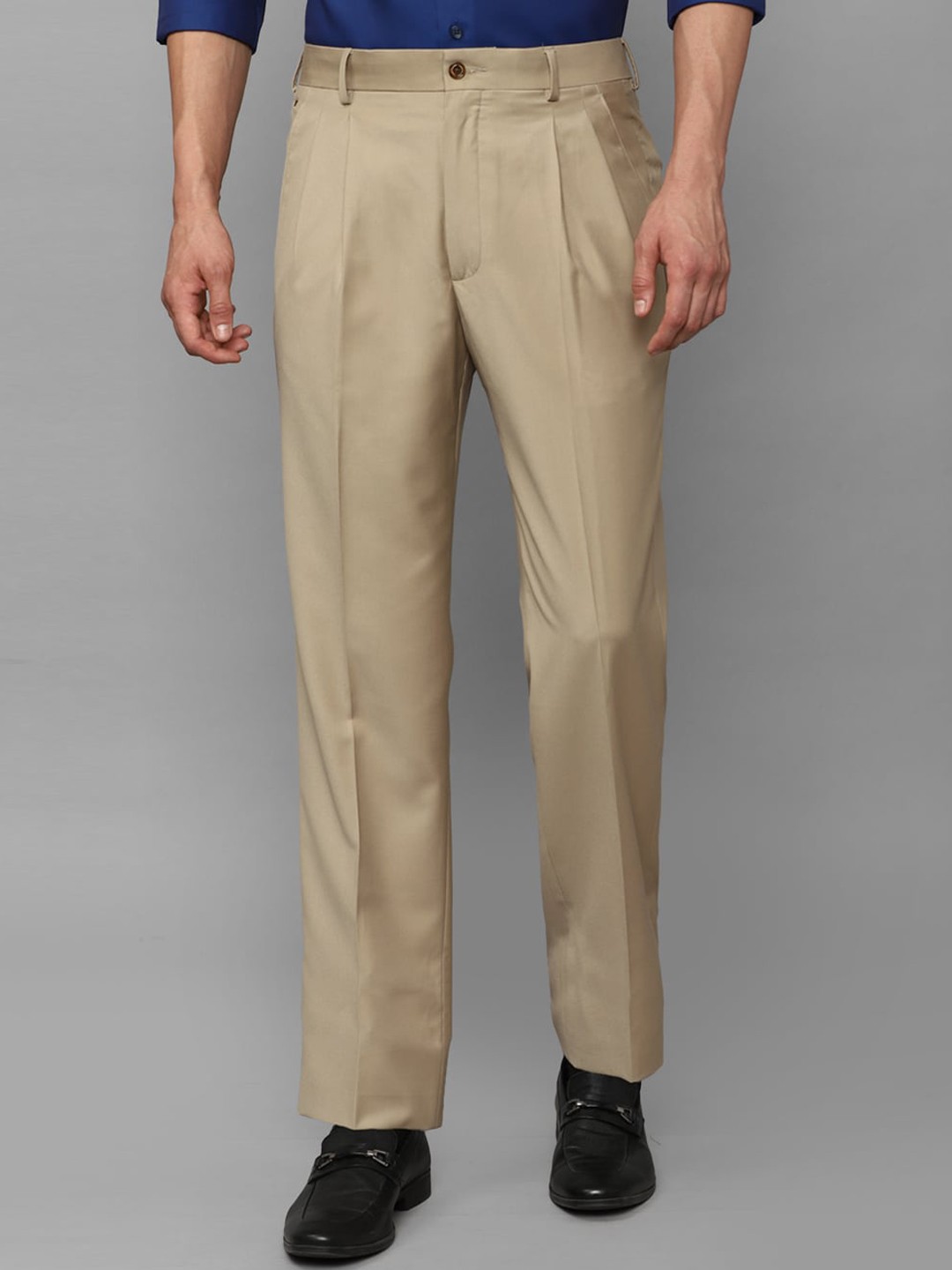 

Louis Philippe Men Slim Fit Mid-Rise Pleated Formal Trousers, Khaki