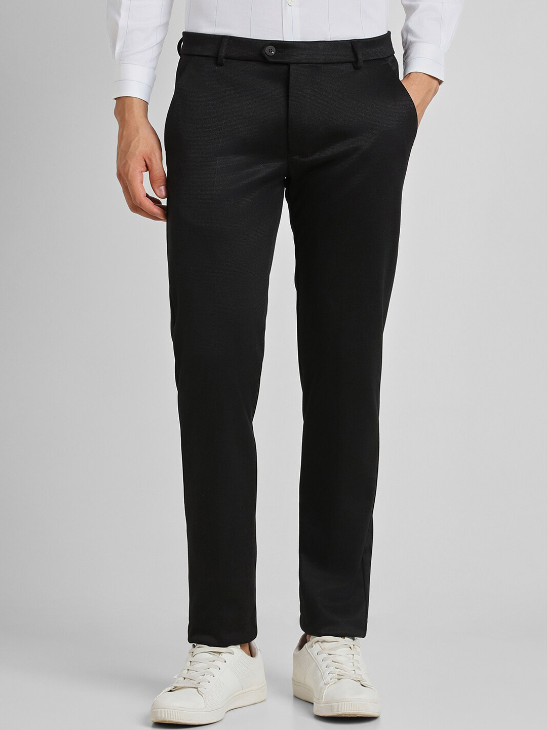 

Peter England Men Slim Fit Mid-Rise Plain Formal Trousers, Black
