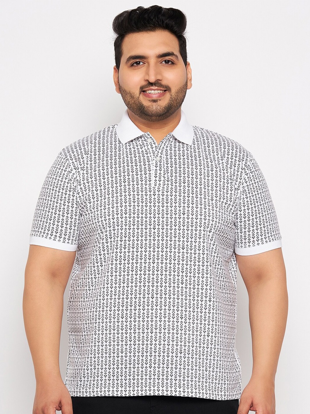 

WILD WEST Plus Geometric Printed Polo Collar T-shirt, White