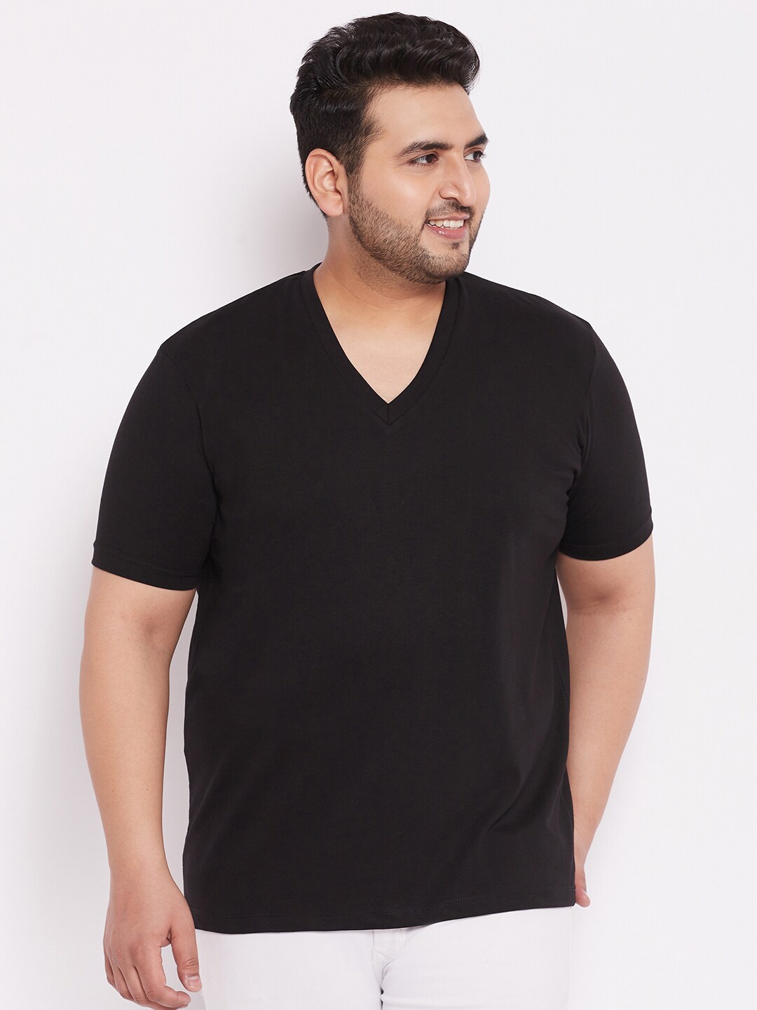 

WILD WEST Plus Plus Size V-Neck T-Shirt, Black