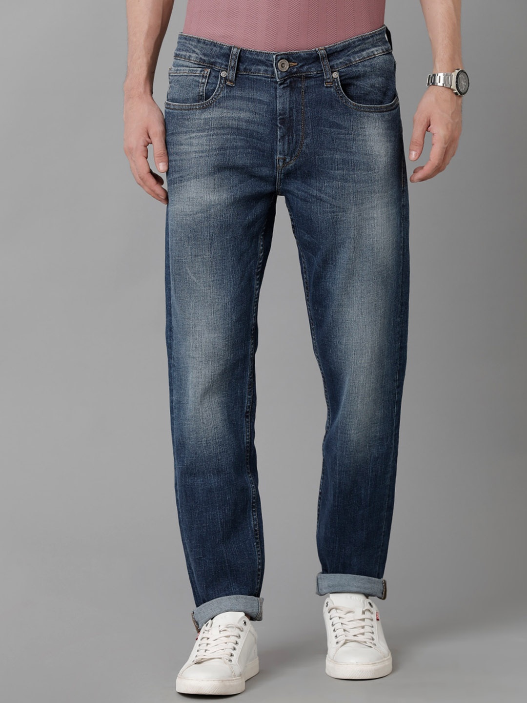 

Voi Jeans Men Slim Fit Light Fade Stretchable Jeans, Blue