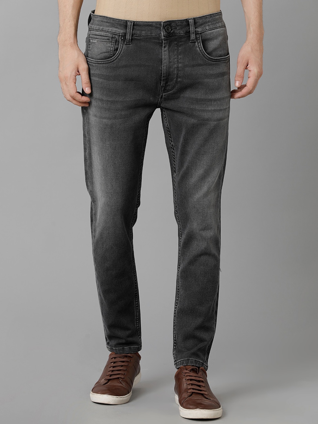 

Voi Jeans Men Skinny Fit Light Fade Stretchable Jeans, Black