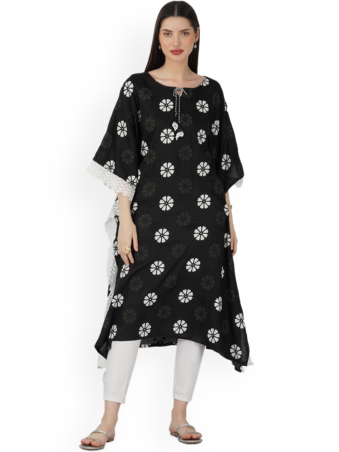 

SkyaSia Floral Printed Flared Sleeves Kaftan, Black