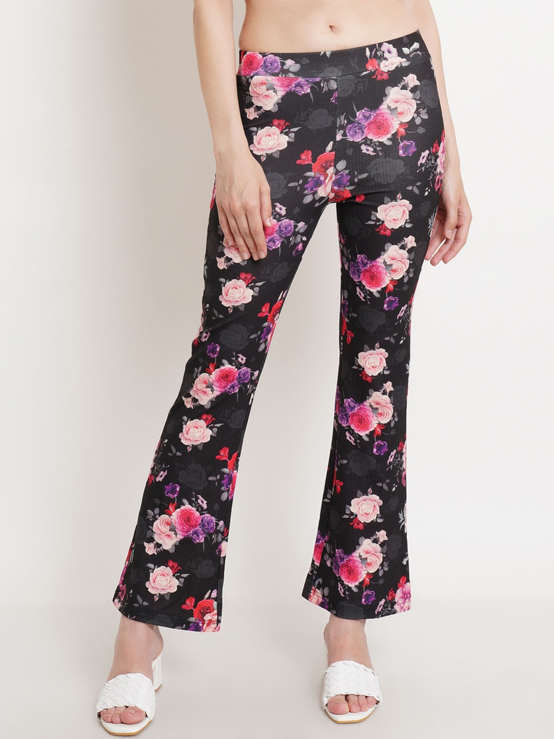 

Popwings Women Floral Printed Relaxed Easy Wash Trousers, Black