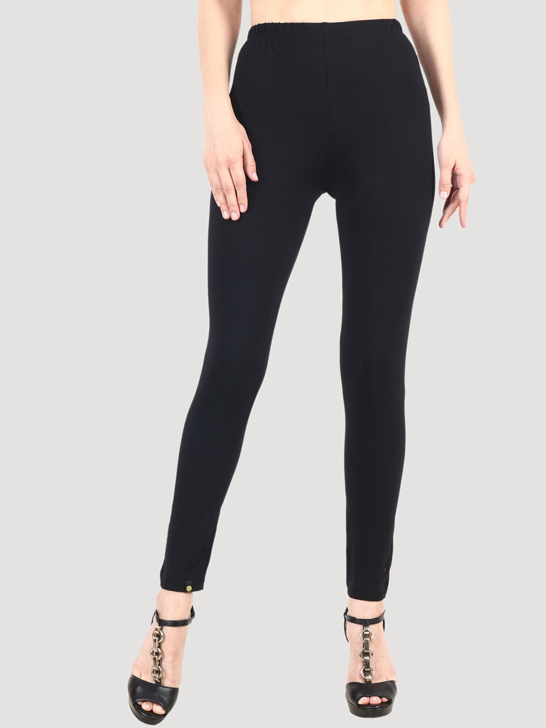 

Popwings Women Ankle-Length Leggings, Black