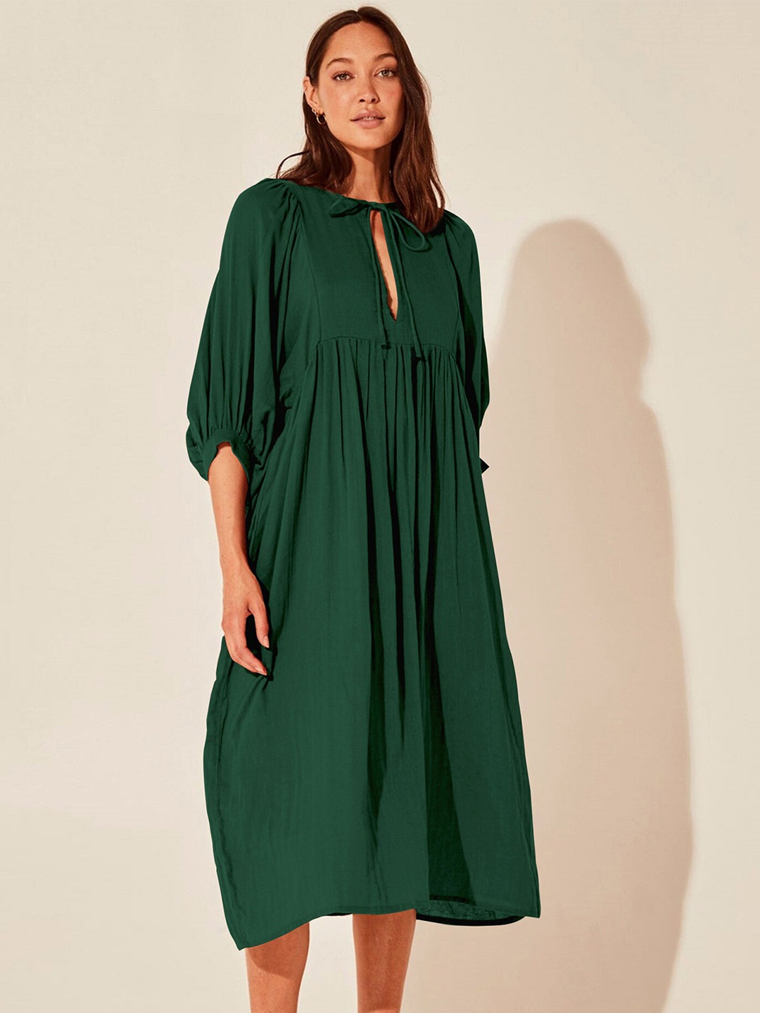 

BoStreet Green Puff Sleeve Tie-Up Neck Fit & Flare Midi Dress