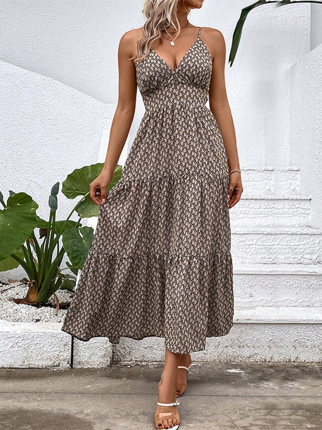 

BoStreet Black & Beige Abstract Printed Shoulder Straps Fit & Flare Midi Dress