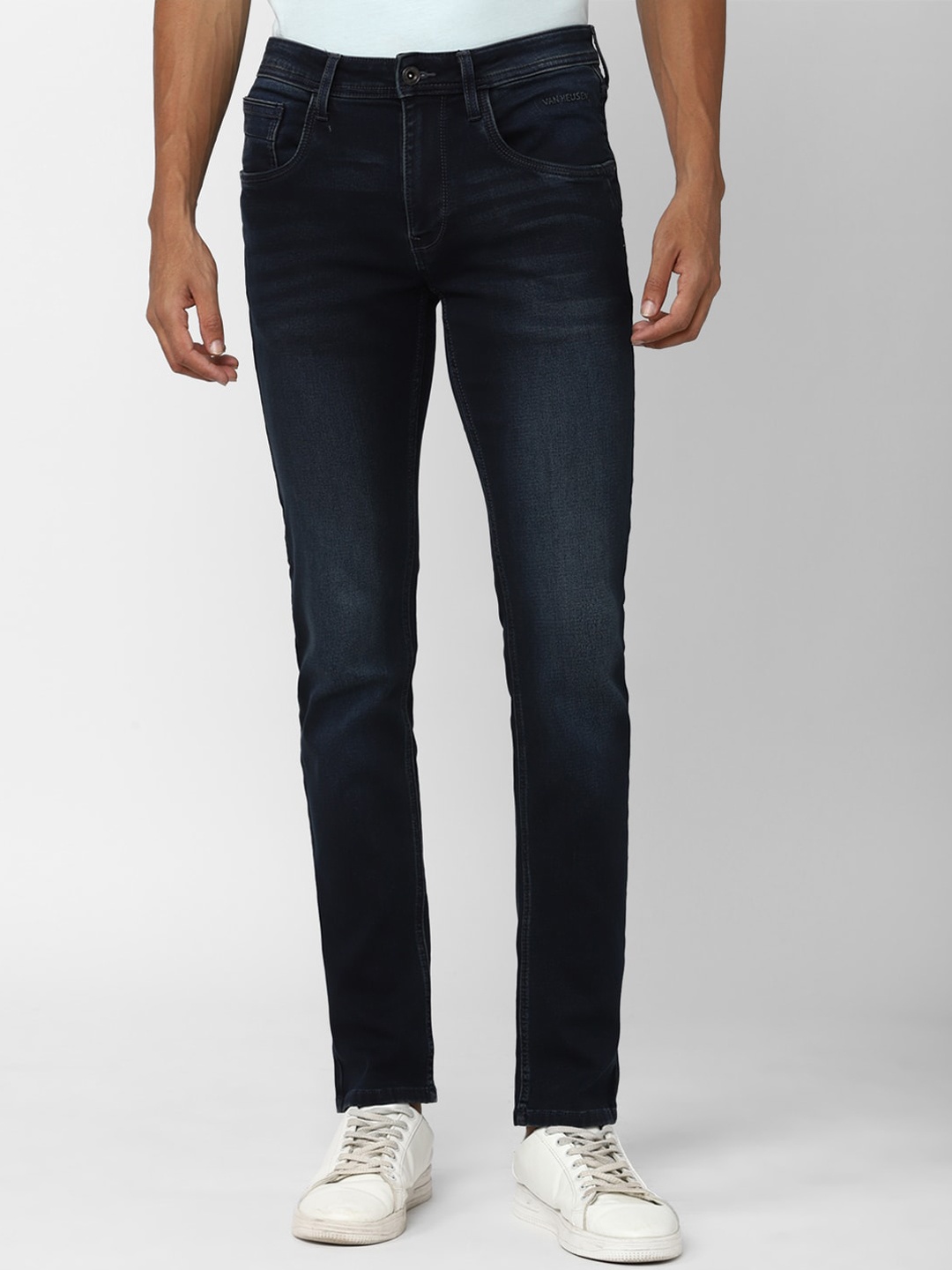 

VAN HEUSEN DENIM LABS Men Slim Fit Clean Look Light Fade Jeans, Blue