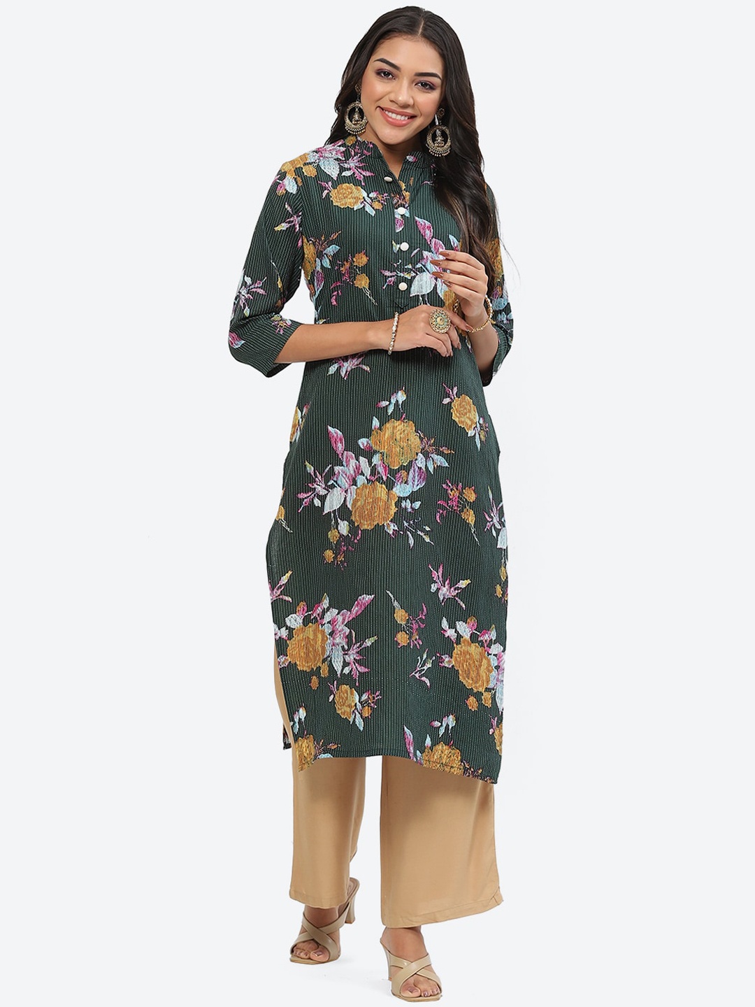 

Kurti's by Menka Women Floral Printed Straight Kurta, Green