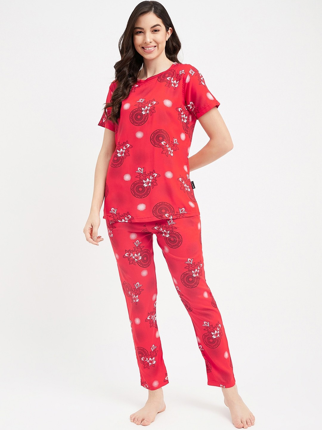

FirstKrush Floral Printed Pure Cotton Night Suit, Red