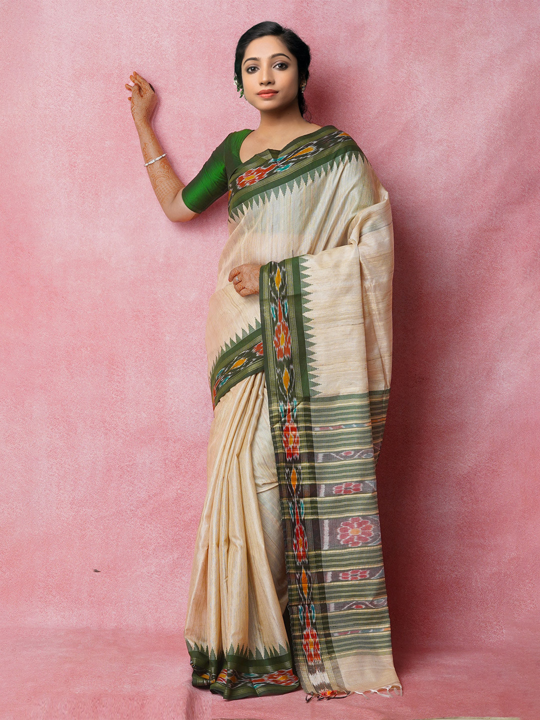 

Unnati Silks Ethnic Motifs Jute Silk Handloom Tussar Saree, Cream