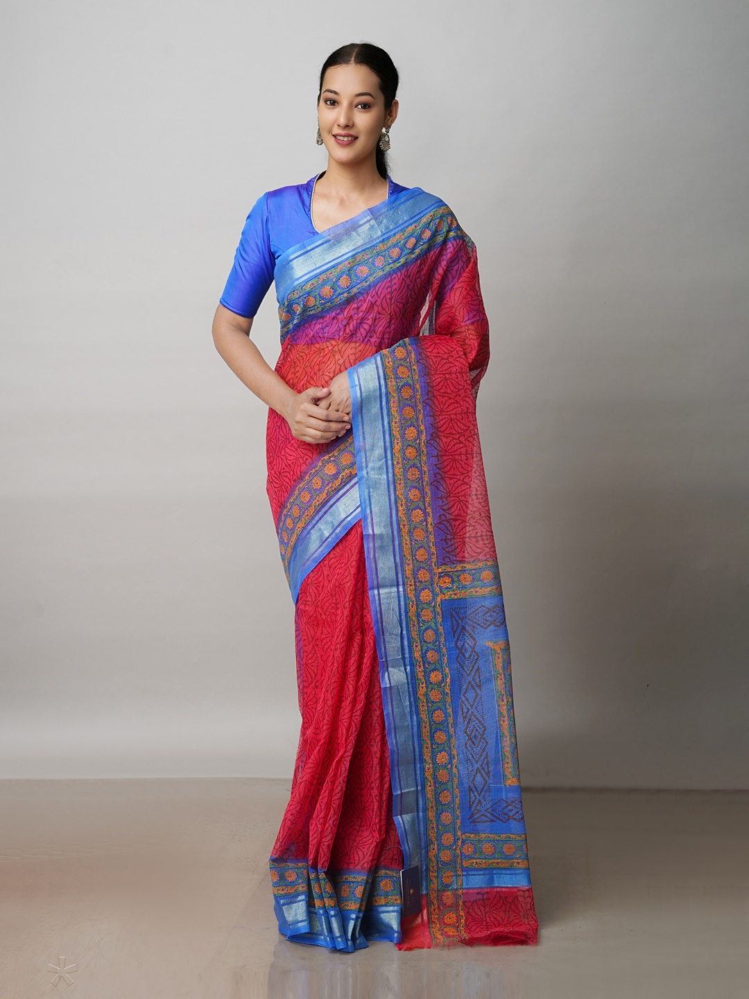 

Unnati Silks Ethnic Motifs Zari Pure Cotton Handloom Kota Saree, Red