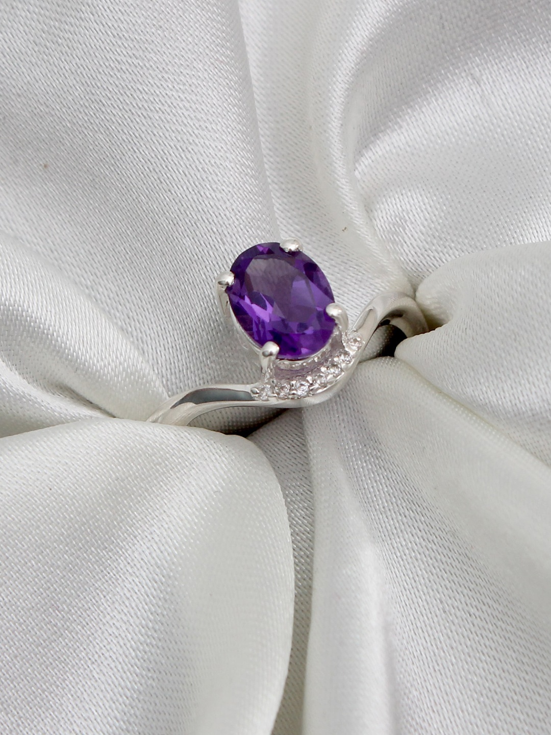 

HIFLYER JEWELS 925 Sterling Silver-Plated Amethyst-Studded Finger Ring