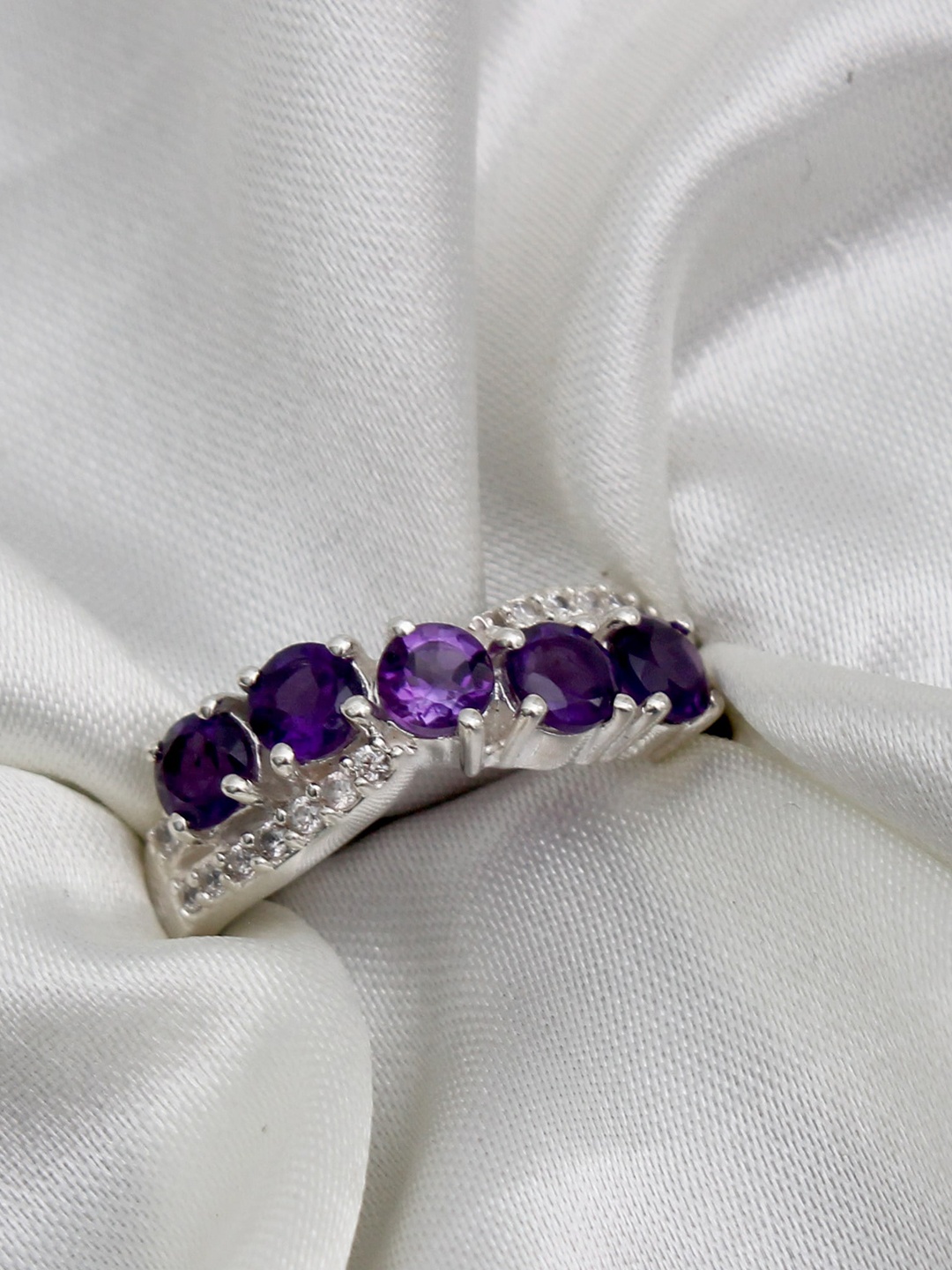 

HIFLYER JEWELS 925 Sterling Silver-Plated Amethyst-Studded Finger Ring