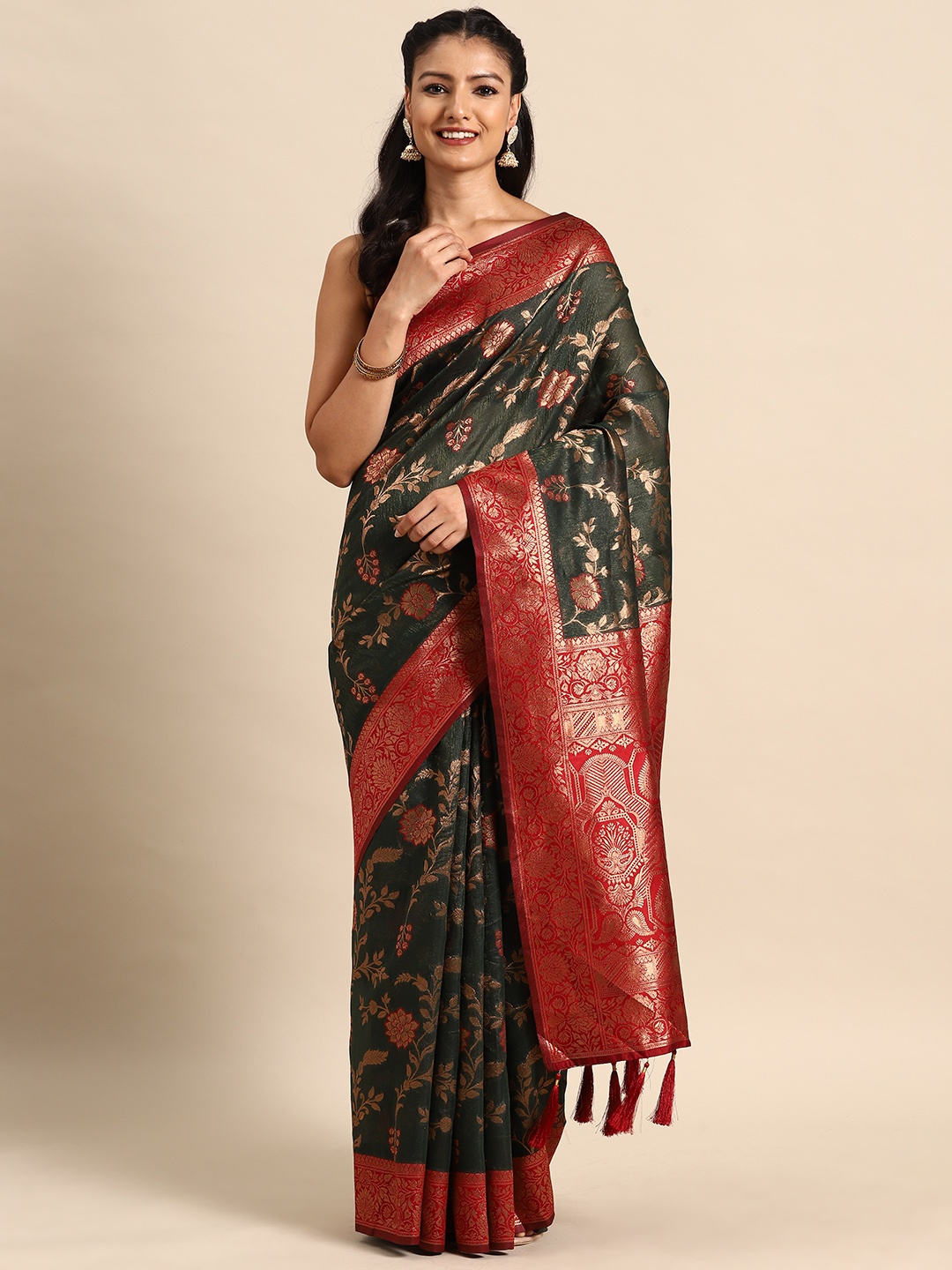 

MANOHARI Floral Zari Silk Blend Banarasi Saree, Green