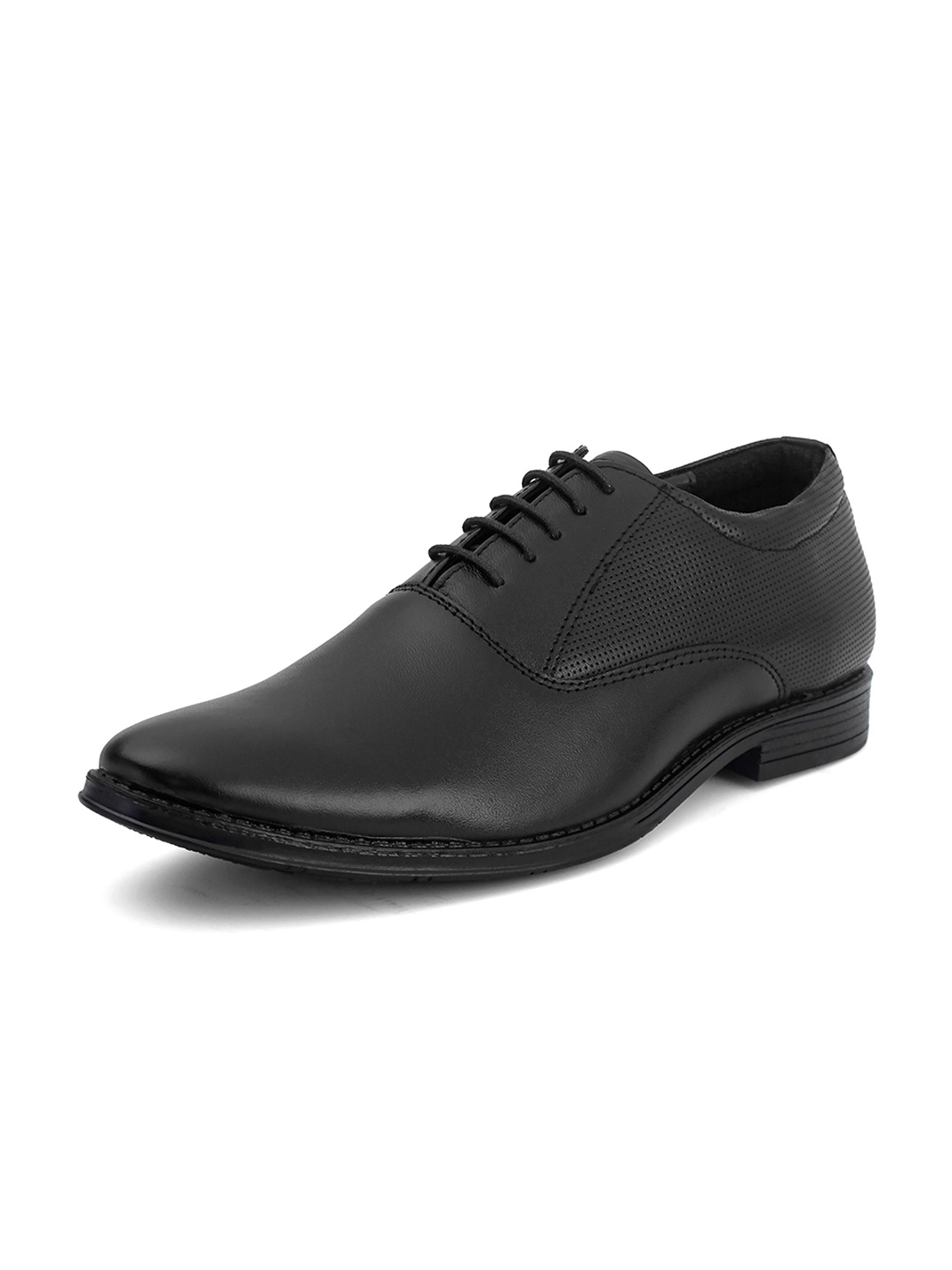 

Goatter Men Textured Leather Formal Oxfords, Black